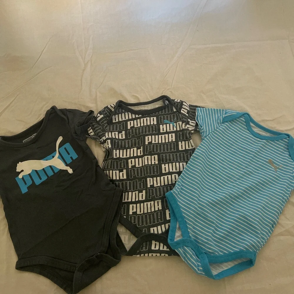 Clothes - Picture 1 of 1